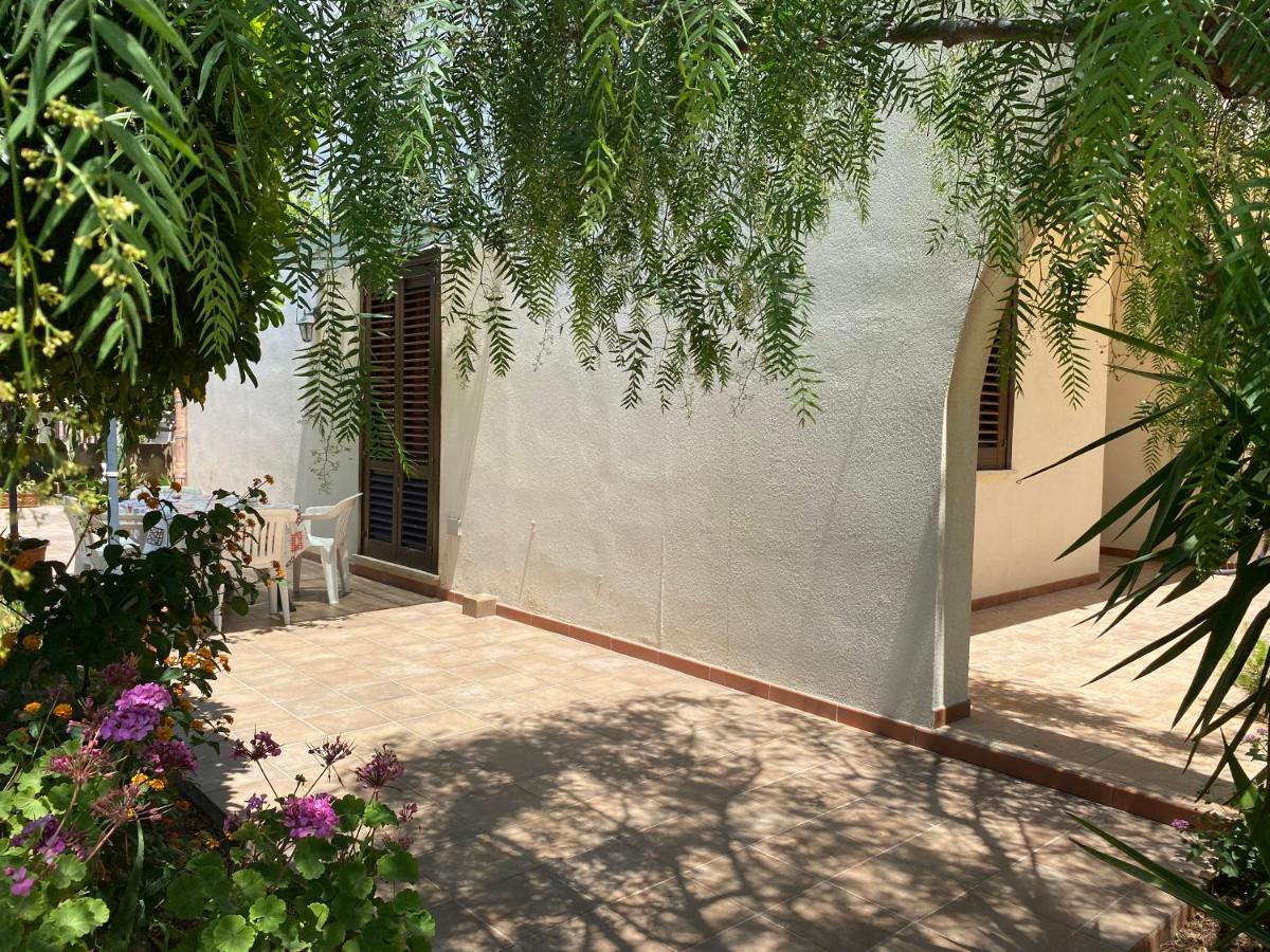 Case vacanza Cristina site in Antico Baglio e in via Abruzzi n 161 San Vito Lo Capo Esterno foto
