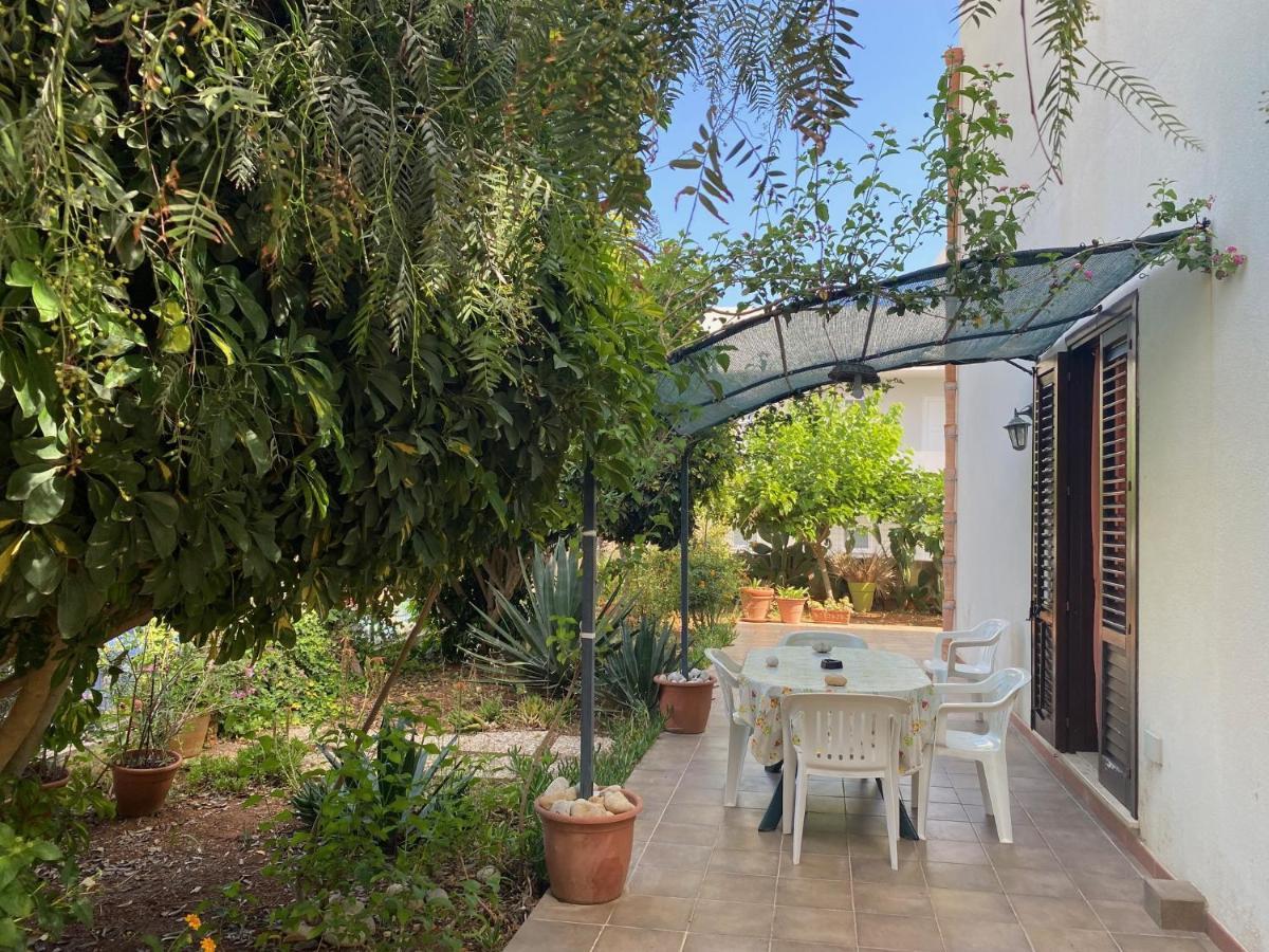Case vacanza Cristina site in Antico Baglio e in via Abruzzi n 161 San Vito Lo Capo Esterno foto