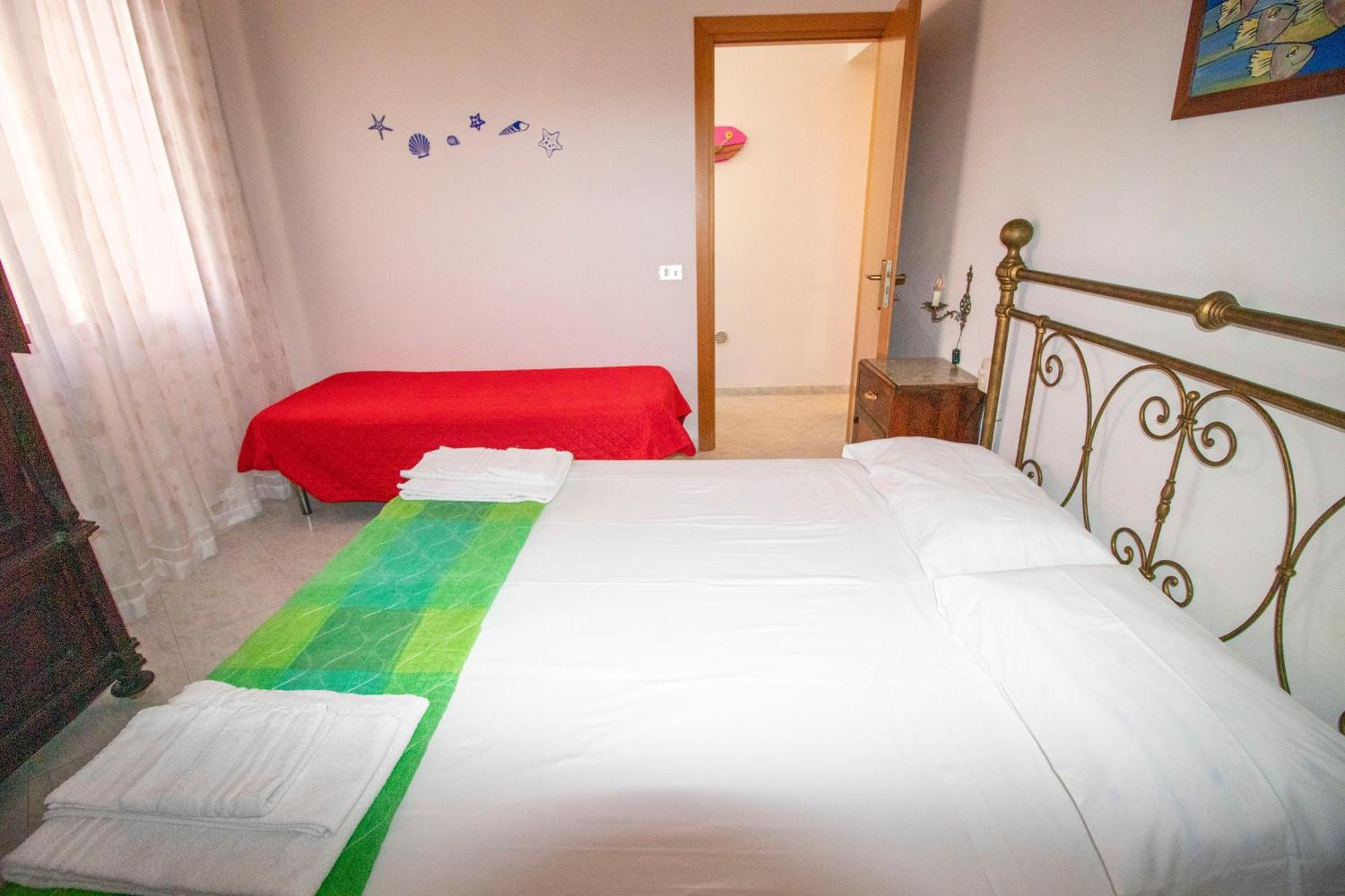 Case vacanza Cristina site in Antico Baglio e in via Abruzzi n 161 San Vito Lo Capo Esterno foto
