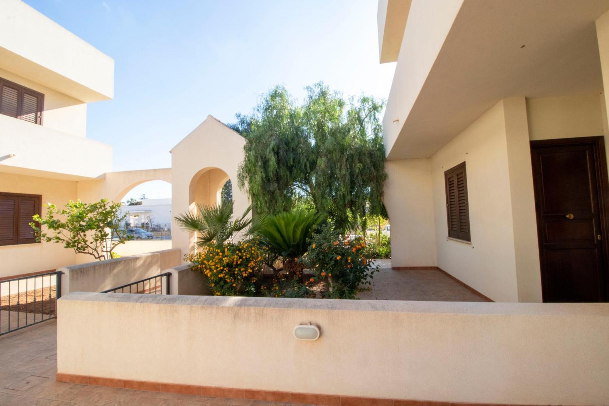 Case vacanza Cristina site in Antico Baglio e in via Abruzzi n 161 San Vito Lo Capo Esterno foto